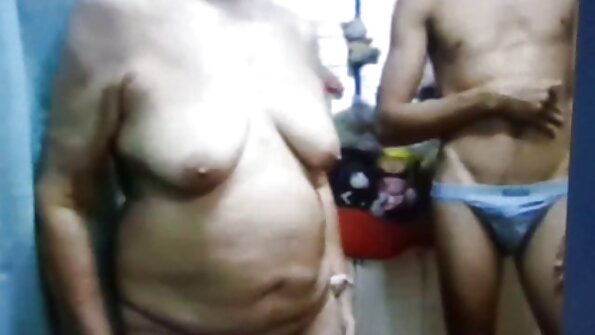 கண்களில் சிறந்த கருப்பு ஆபாச வீடியோக்கள் பார்க்க முடியாதபோது நீங்கள் புண்டையை மறந்துவிடலாம்